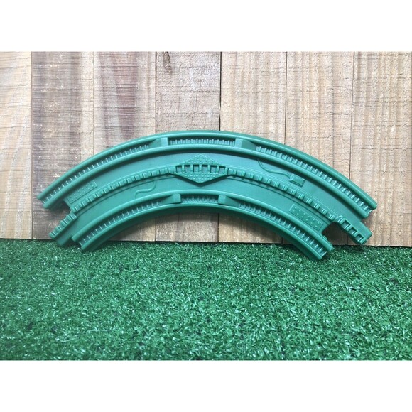Fisher Price Geotrax Green Grooved Curved Train Track Replacement Sets Of 4 - Picture 2 of 5